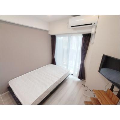 OneLife横浜鶴見市場駅前ログⅡ【★≪禁煙ルーム有≫築浅，Wi-Fi無制限，駅徒歩1分】 の物件画像