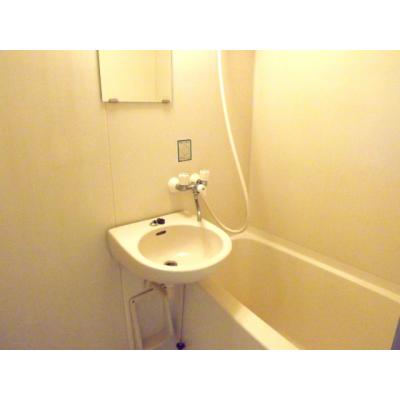 24時間スーパーまで徒歩2分　エスポワールタカナベ2の物件画像