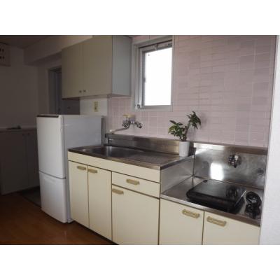 ハイエースも駐車可！　WIFI無料♪　♦RAKUDA南宮崎4♦の物件画像