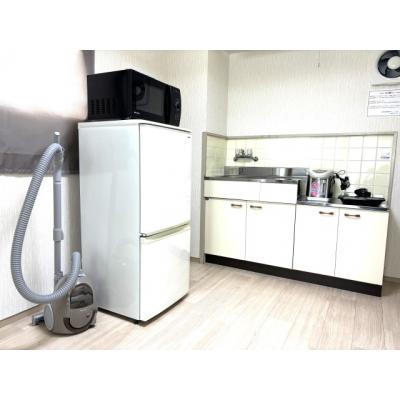 コンビニ、コインランドリーが徒歩圏内！　♦RAKUDA神宮駅前6♦の物件画像