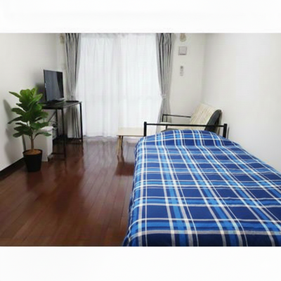 【トーマス比屋根Ⅱ605】沖縄市家具家電付マンスリーマンション・駐車場1台無料・バス・トイレ別　Wi-Fi無料　県総合運動公園近くの物件画像