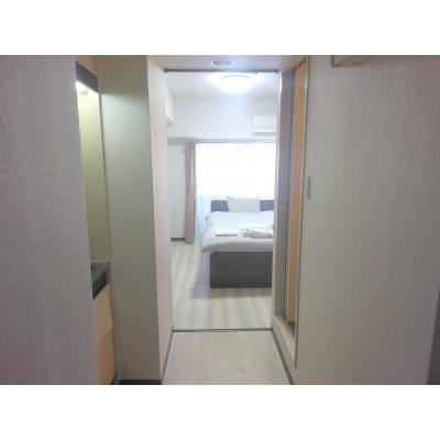 アーバンウエスト広島8-2　横川駅から徒歩6分【セミダブルベット】【無料Wi-Fi】【オートロック】【保証人不要】の物件画像