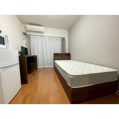 人気の中野駅徒歩8分♪コンビニ至近！中野ブロードウェイや商店街至近の好立地★オートロック付き鉄筋コンクリート造マンション◇ＭＨ中野Ｃの物件画像