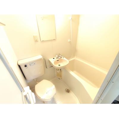 🏵️🌷☘️【コンビニ🏪徒歩2分！🏃‍♀️】泉大津駅徒歩10分☘️🌷🏵️の物件画像