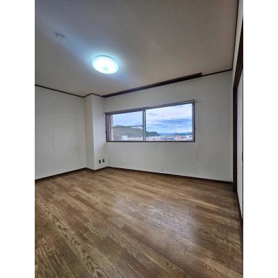 【オレンジマンスリー関駅前】駅近4分／日当たり良好◎３K／Wi-Fi無料／近隣駐車場あり／法人OK・ペット相談可♪の物件画像