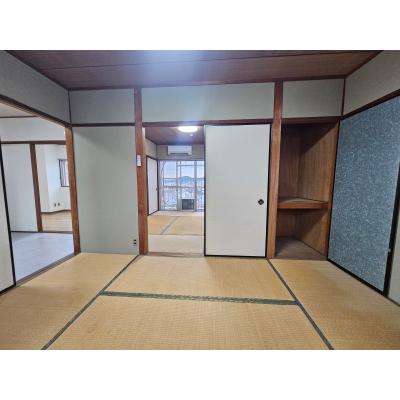 【オレンジマンスリー関駅前】駅近4分／日当たり良好◎３K／Wi-Fi無料／近隣駐車場あり／法人OK・ペット相談可♪の物件画像