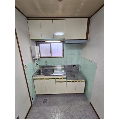 【オレンジマンスリー関駅前】駅近4分／日当たり良好◎３K／Wi-Fi無料／近隣駐車場あり／法人OK・ペット相談可♪の物件画像