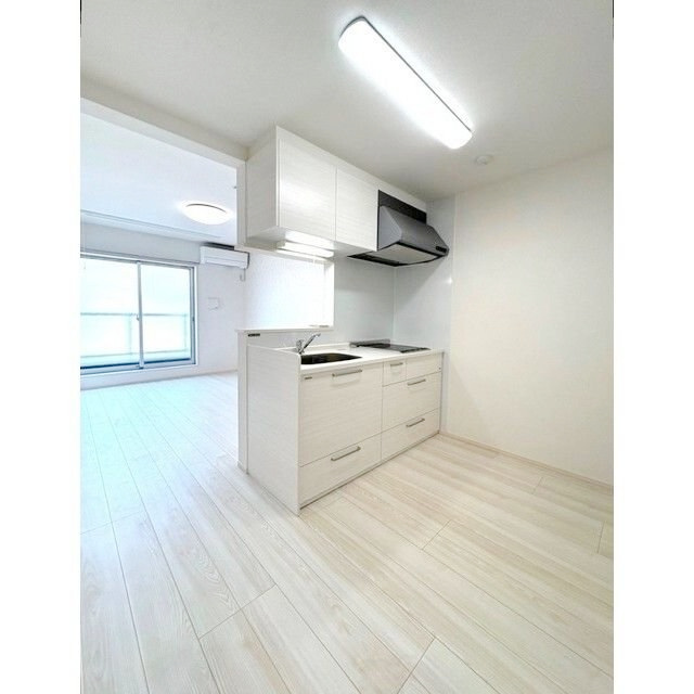 マンスリーリブマックス仙石線多賀城SOUTHエスパース◆『禁煙ルーム・1LDK・専用ガレージ付』【Wi-Fi無制限・追い焚き機能】≪エクセレントシリーズ≫の物件画像