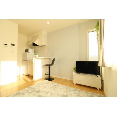 Bizroom／エルマーナE　2016年築のキレイな物件です！ネット無料！！の物件画像