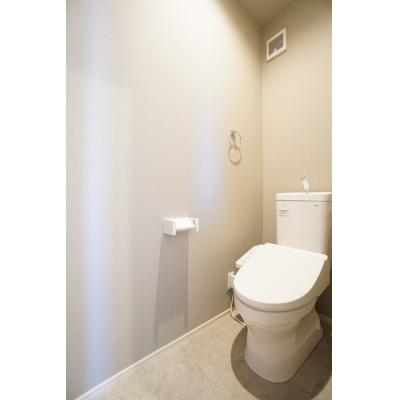 ソレ・ヴィータ武雄温泉駅前A【武雄温泉駅まで徒歩6分のハイグレード物件！1坪のお風呂や広々ダブルベッドで快適♪】の物件画像