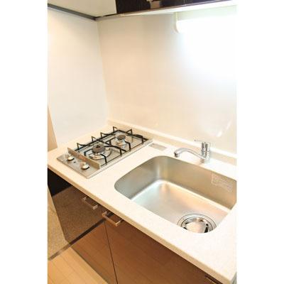 OneLife横浜元町山手【★駅近、バス・トイレ別、浴室乾燥機付】の物件画像