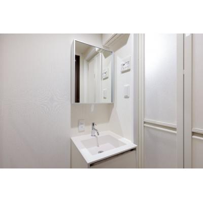 駅から徒歩8分/新宿まですぐ/アクセス良好/Ruygo新宿西落合 201の物件画像