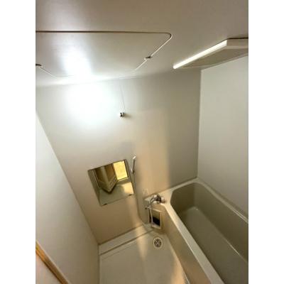 シュアーライフ堺筋本町６【禁煙★インターネット無料★浴室乾燥機付★駅徒歩5分★ペット可★独立洗面台】の物件画像