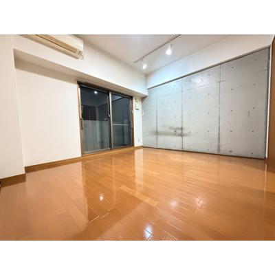 トラスト尼崎6【JR尼崎駅徒歩圏内♪キューズモールモスグ！】の物件画像