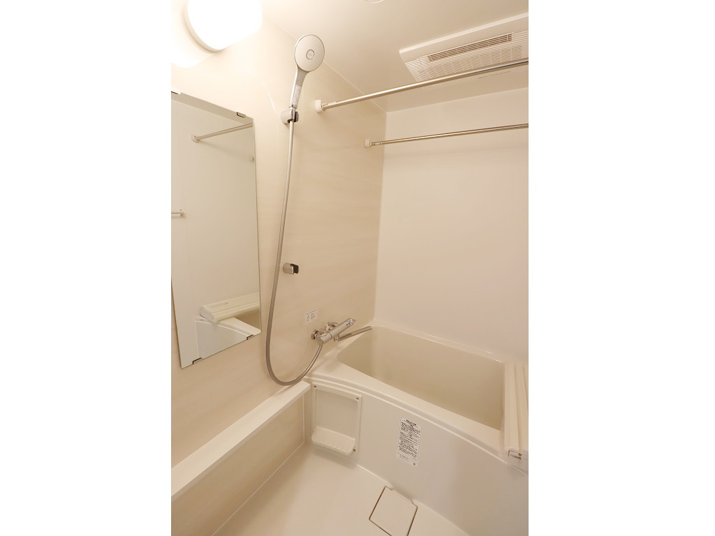 マンスリーリブマックス千代田線根津ステーションフロント△『禁煙ルーム・25平米』【Wi-Fi無制限・独立洗面・浴室乾燥付】≪プレミアムシリーズ≫の物件画像