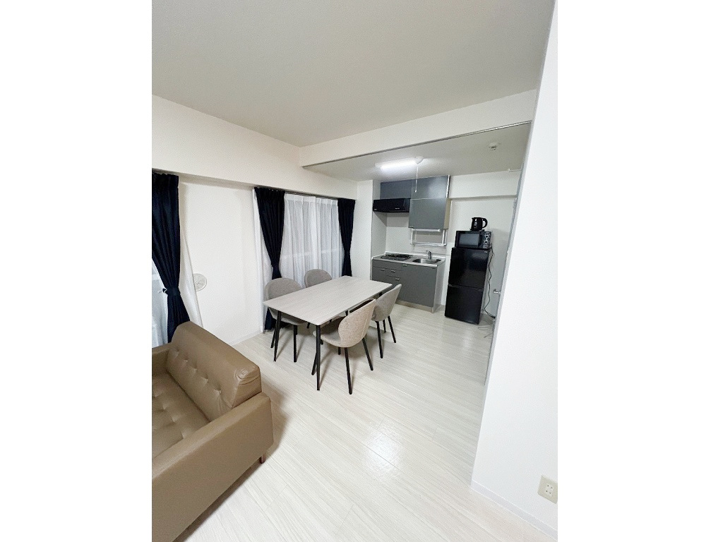 グッドステイ鷺沼SOUTH△『禁煙ルーム・1R・30平米・1名入居限定・ダイニングテーブル・ソファ』【ベーシック】の物件画像