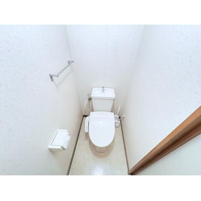 ＳマンスリーJR松山駅南【ネット無料・コンビニ、スーパー徒歩圏内・宅配BOX有・JR松山駅徒歩6分】の物件画像