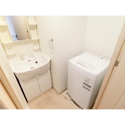 OneLife浅間町駅前ムーン＜TYPE2＞【 ★全室角部屋・駅2分《広めの1Rタイプ》】の物件画像