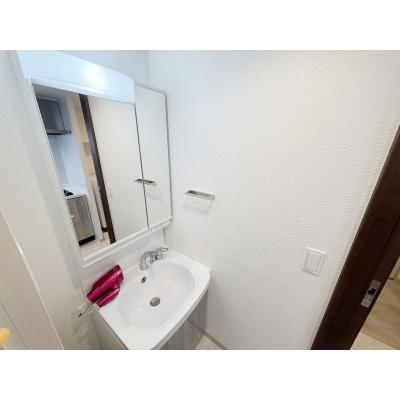 OneLife広島八丁堀SOUTH【★オートロック・温水洗浄便座・浴室換気乾燥機】の物件画像