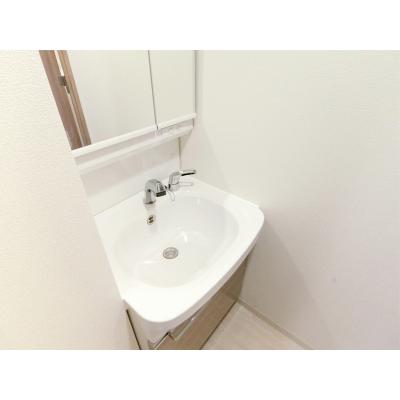 OneLife広島中央【★バス・トイレ別、独立洗面台、浴室乾燥機付】の物件画像