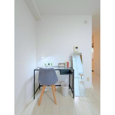 グランマンスリー水戸宮町R407【水戸駅北口徒歩約8分！ネット無料！RC造マンション！敷地内駐車場あり（台数限定、別料金）バストイレ別！★（注）線路沿いの物件なので多少電車の通行音はします。】の物件画像