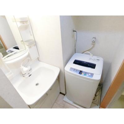 OneLife広島平和大通り【★ロフト付・バストイレ別・独立洗面台】の物件画像