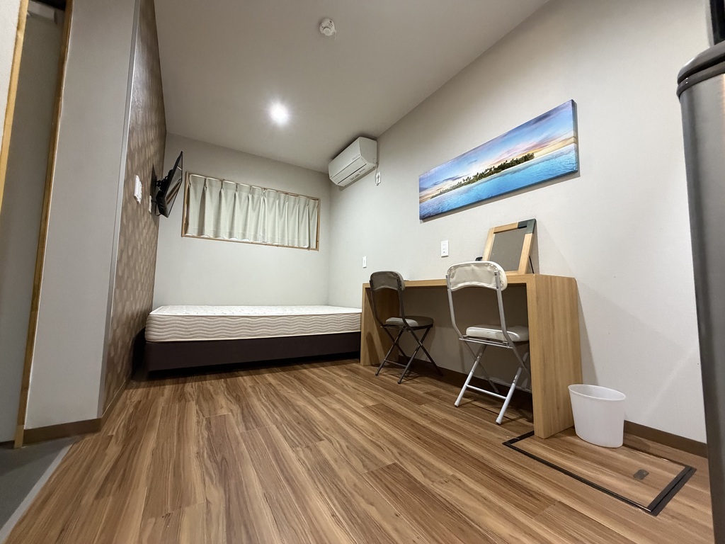 マンスリーリブマックス宮古島『駐車場付き・シモンズベッド導入・独立洗面台・洗浄機能付便座』の物件画像