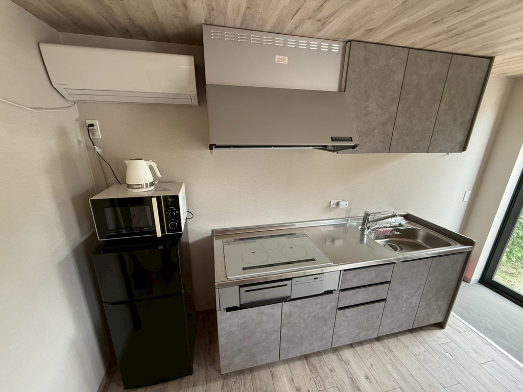 マンスリーリブマックス宮古島ヴィラ『駐車場付き・シモンズベッド導入・独立洗面台・洗浄機能付便座』の物件画像