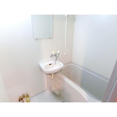 OneLife広島城北【★駅近・バストイレ別】の物件画像