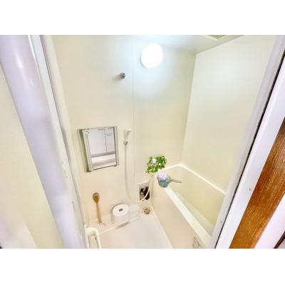 【名古屋市南区/呼続駅徒歩約6分/無料Wi-Fi/角部屋/バストイレ別/洋室8帖】スクエア瑞穂南 ファミマンの物件画像