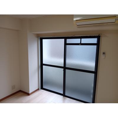 🌈新規オープン賃料半額　地下鉄西神山手線『板宿』徒歩２分🚃角部屋✨Wifi無料👍スマートTV📺【M052】の物件画像