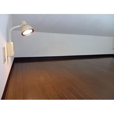 🌈新規オープン賃料半額　JR加古川駅徒歩10分🚃敷地内駐車場有🚙ロフト付✨Wifi無料👍スマートTV📺【M054】の物件画像