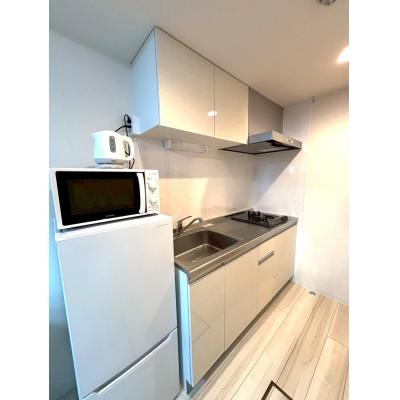 【J’sコート白鷺 202】厚さ25㎝超高密度ポケットコイルマットレス使用！新宿エリアまでアクセス良好！築浅デザイナーズマンション☆【インターネット無料】の物件画像