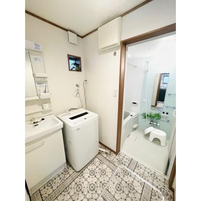 【キャンペーン価格適用中！】リスポーン川越03【2人入居可！ダブルベッド・無料WIFI完備！新河岸駅徒歩6分】の物件画像