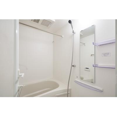 駅から徒歩6分！メゾネット/お洒落な外観＆内装/LEGALAND幡ヶ谷ANNEX 104の物件画像