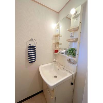 ☆広々2DK☆室内洗濯機　☆バス・トイレ別　☆Wi-Fi無料　☆駐車場あり U14の物件画像