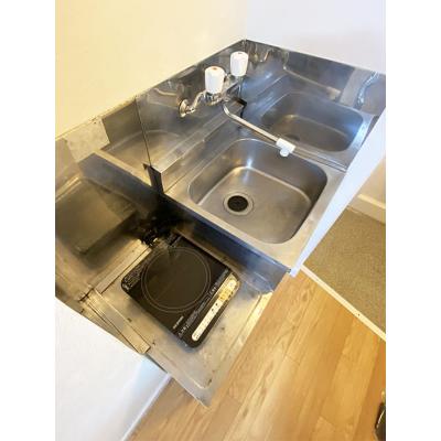 ユニオンマンスリー北越谷２　308　1R・シングル☆【禁煙ルーム】人気の角部屋物件♪デスクチェア・2ドア冷蔵庫など家具家電付きのお部屋。南越谷・草加・北千住まで電車で１本/北千住まで最短20分。の物件画像