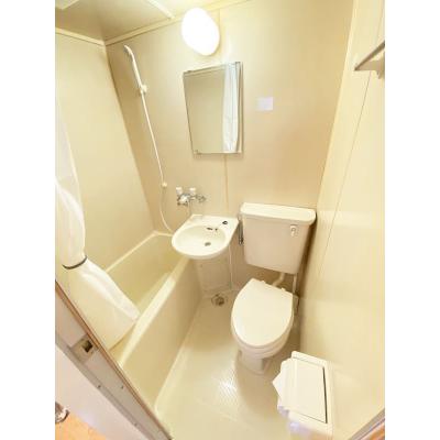 ユニオンマンスリー北越谷２　308　1R・シングル☆【禁煙ルーム】人気の角部屋物件♪デスクチェア・2ドア冷蔵庫など家具家電付きのお部屋。南越谷・草加・北千住まで電車で１本/北千住まで最短20分。の物件画像