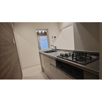 東都マンスリーカーサトレスC【６名入居可！WiFi無料！】1LDKの物件画像