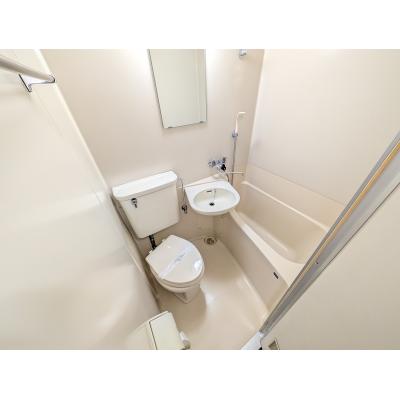 東都マンスリーサニーハイツA【WiFi無料！柴崎駅徒歩8分！】の物件画像