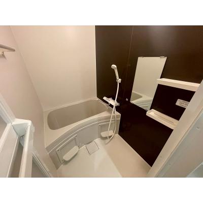 オートロック付きマンション・室内リフォーム済み！バストイレ別・独立洗面台完備・新井薬師前駅2分の好立地・商店街至近でとっても便利！ＭＨ新井の物件画像