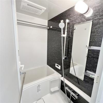 OneLife日泉ローラ＜TYPE2＞【★バストイレ別・独立洗面台・浴室乾燥機付き】の物件画像