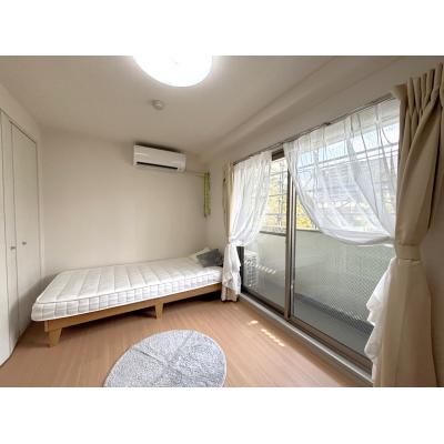 🔷🔹🔸🔶⭐駅徒歩5分⭐2人入居可！1Kタイプ⭐近隣に商業施設多数！⭐SRC造⭐【禁煙&Wi-Fi無料】⭐🔶🔸🔹🔷「K37」の物件画像