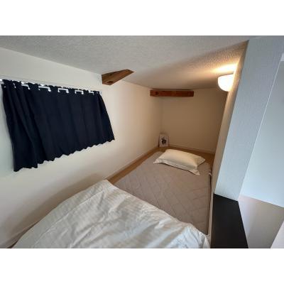 【オレンジマンスリー四日市ガレージハウス】 ♪♪駐車♪令和8年2月～新規OPEN♪♪駐車場ガレージ付き,禁煙ルーム,浴室乾燥機付き,リフォーム済み,ペット飼育応相談♪♪の物件画像