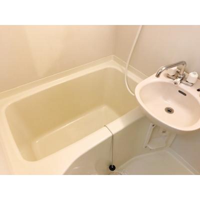 OneLife北仙台フロント【★室内見学可（※空室状況により、応相談）駅近！バストイレ別】の物件画像