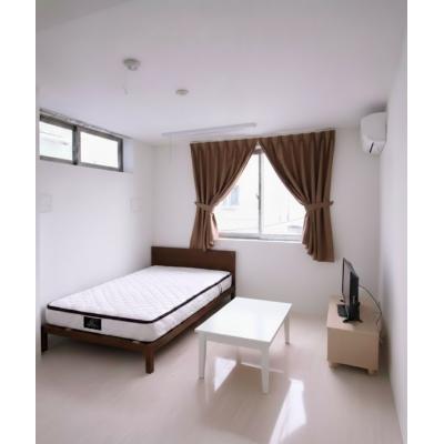 【J’sコート南大井Ⅰ 202】5月17日～入居可🌟厚さ25㎝超高密度ポケットコイルマットレス使用！品川駅まで乗り換え無し！好立地のデザイナーズマンション☆【インターネット無料】の物件画像