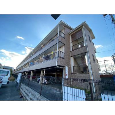 🌈新規オープンにつき表示賃料から半額！（３月末まで）🌈◆パシオン高槻３【敷地内駐車場あり！】【WiFi無料！角部屋・室内洗濯機】 211号室の物件画像