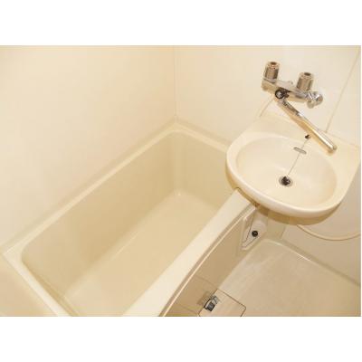 OneLife小鶴新田ロフティ【★ロフト付き！バス・トイレ別】の物件画像