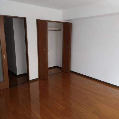 KIT【金沢駅徒歩6分♪】オール電化☆宅配BOX☆Wi-Fi無料の物件画像