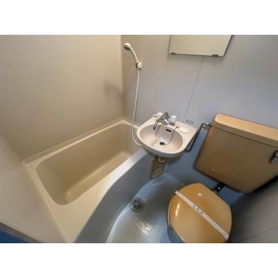 スマイズ伊勢原５　【禁煙🚭】　最上階２面採光☆室内洗濯置場有☆伊勢原駅まで徒歩８分☆人気のＲＣ造の建物☆の物件画像